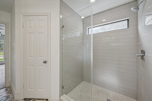 Building Photo - 1706 Cedar Creek Ct