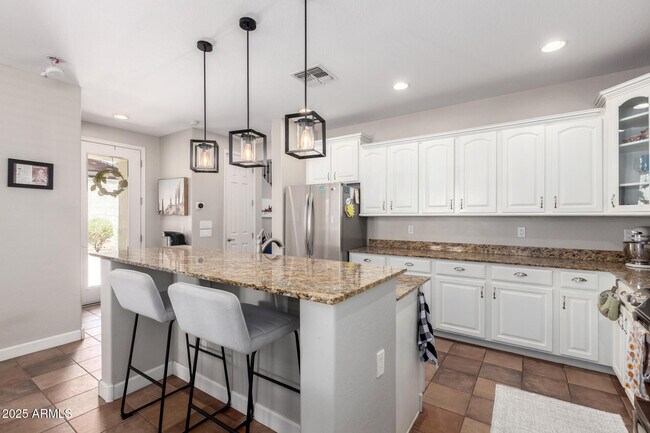 Building Photo - 20633 W Walton Dr