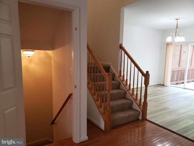 Building Photo - 9426 Silver Meteor Ct