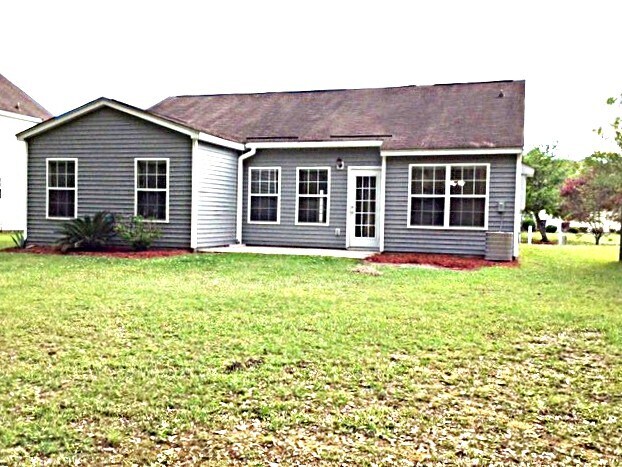 Building Photo - 9188 Fieldstone Ter