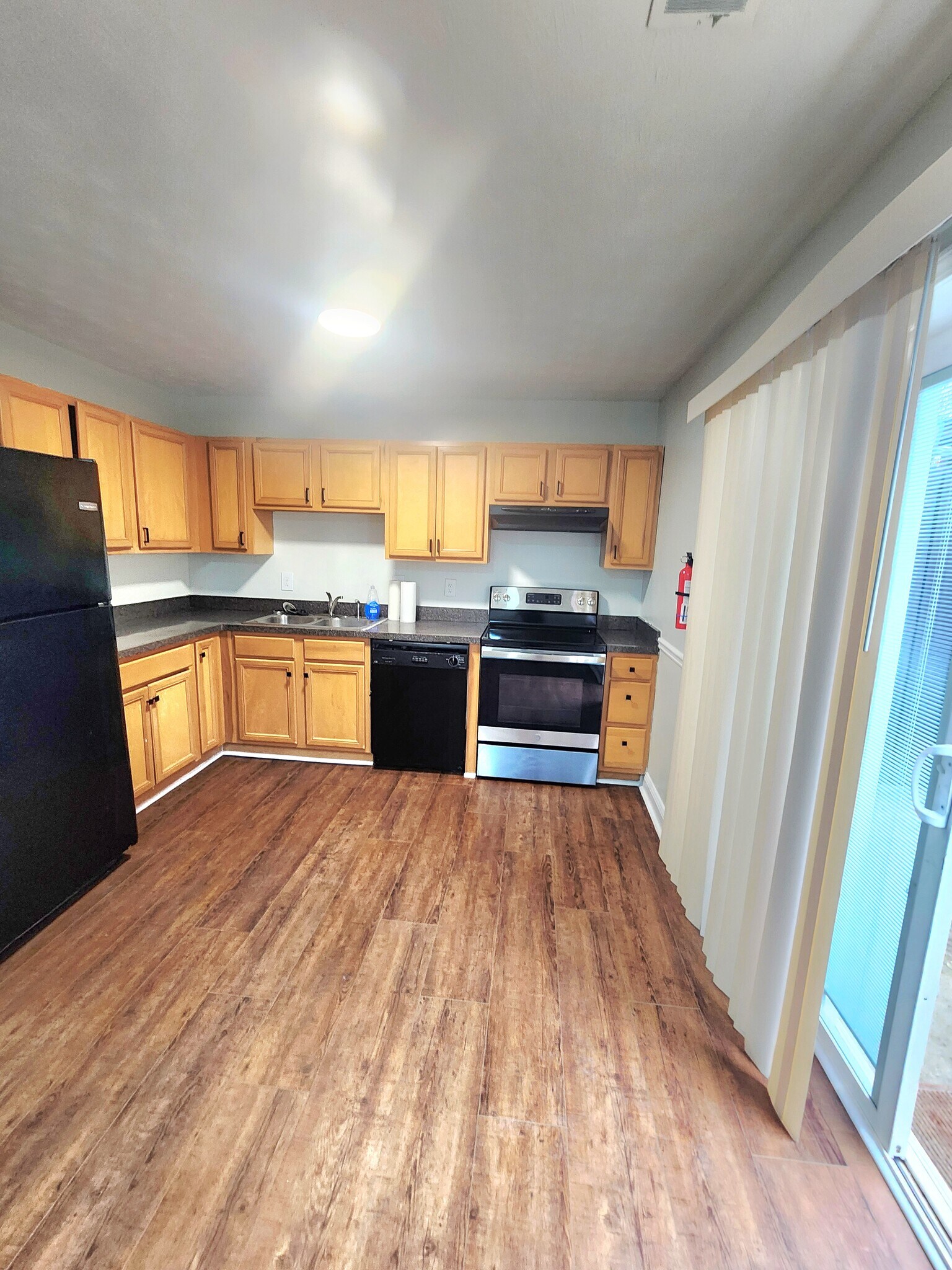 Building Photo - 780 Glynn Oaks Dr