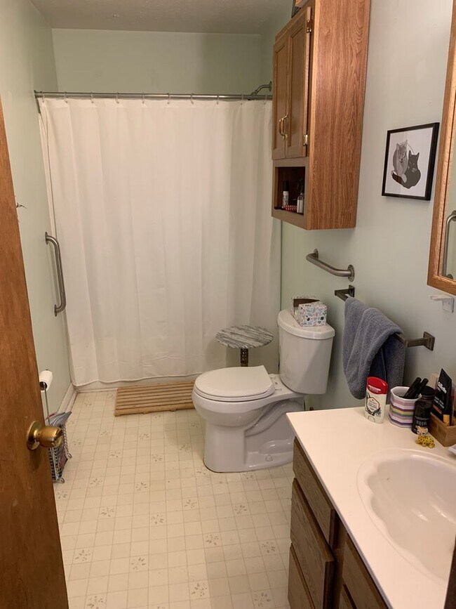 Building Photo - 2 Bed/2 Bath Home Just Minutes Away From Switchyard Park! - Available July 2026