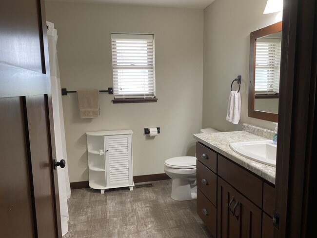 Building Photo - 1326 Aspen Heights Dr