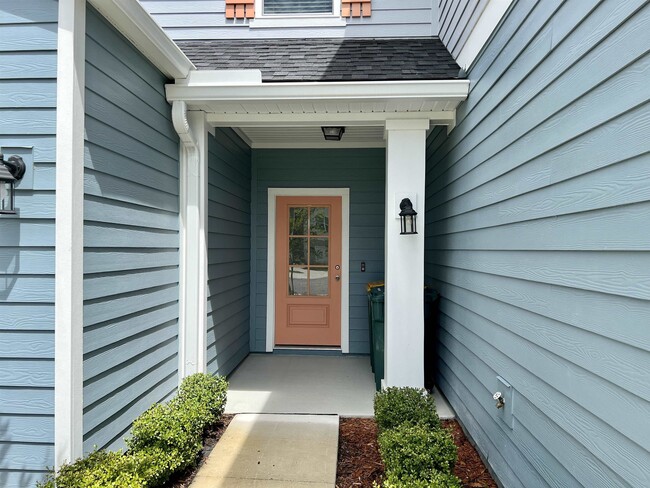 Building Photo - 7155 Jareth Dr