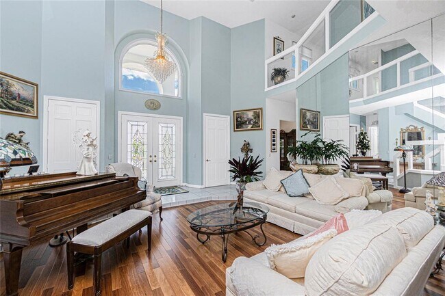 Building Photo - 202 George Rd SE