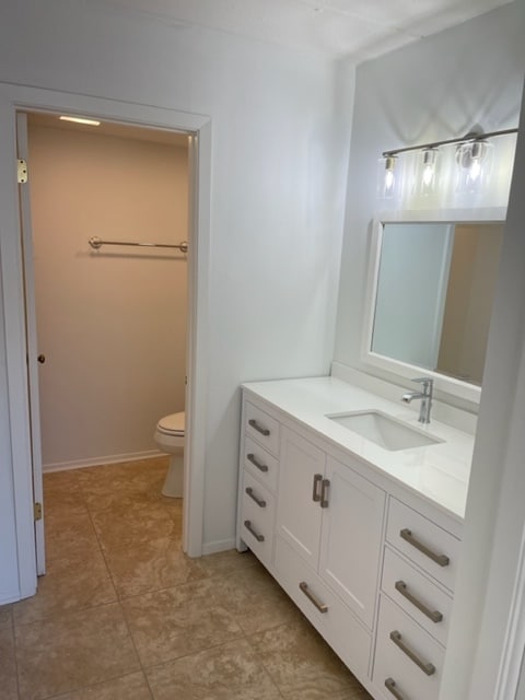 Guest bathroom - 2086 Saint Johns Ave