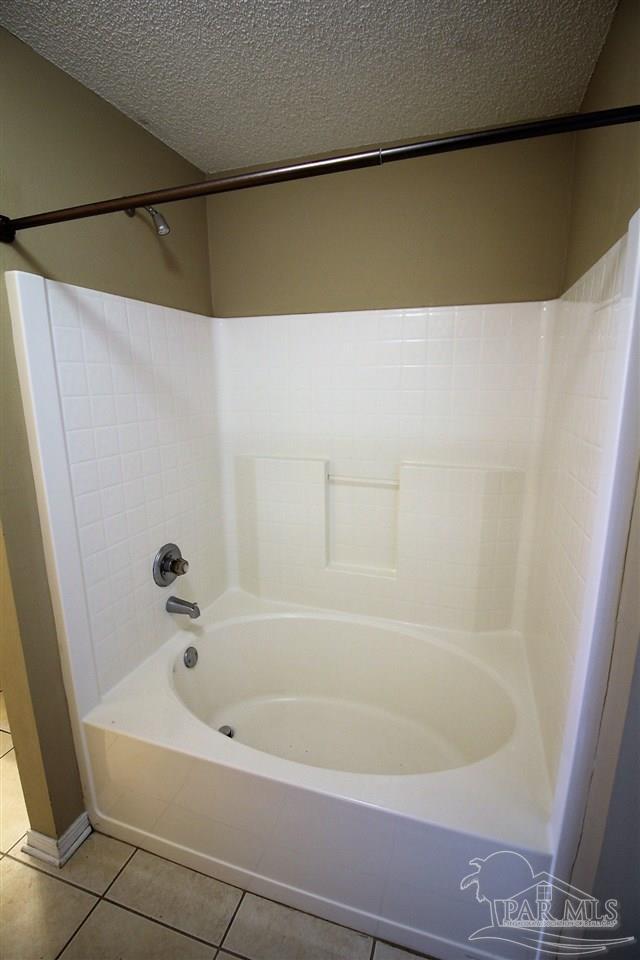 Building Photo - 2009 Marquesas Ln