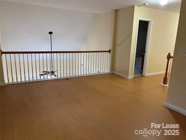 Building Photo - 12030 Royal Castle Ct
