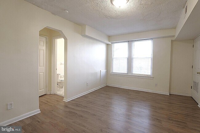 Building Photo - 4329 Halley Terrace SE