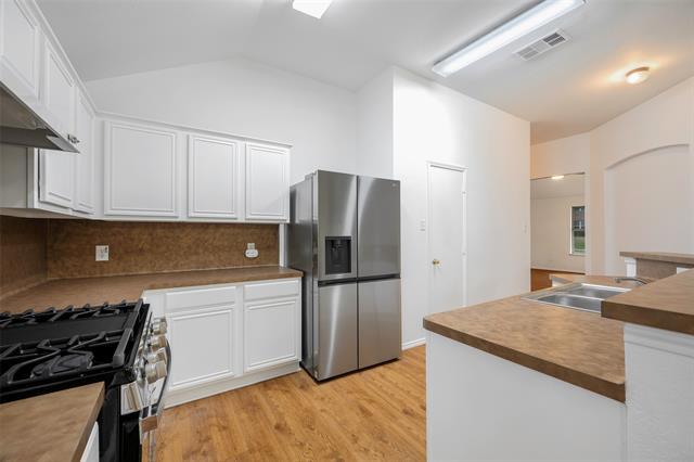 Building Photo - 1001 Campbell Dr