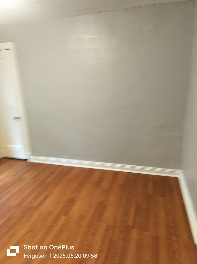 Building Photo - 811 Arline Dr