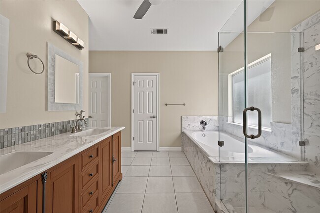 Building Photo - 1522 Brook Grove Dr