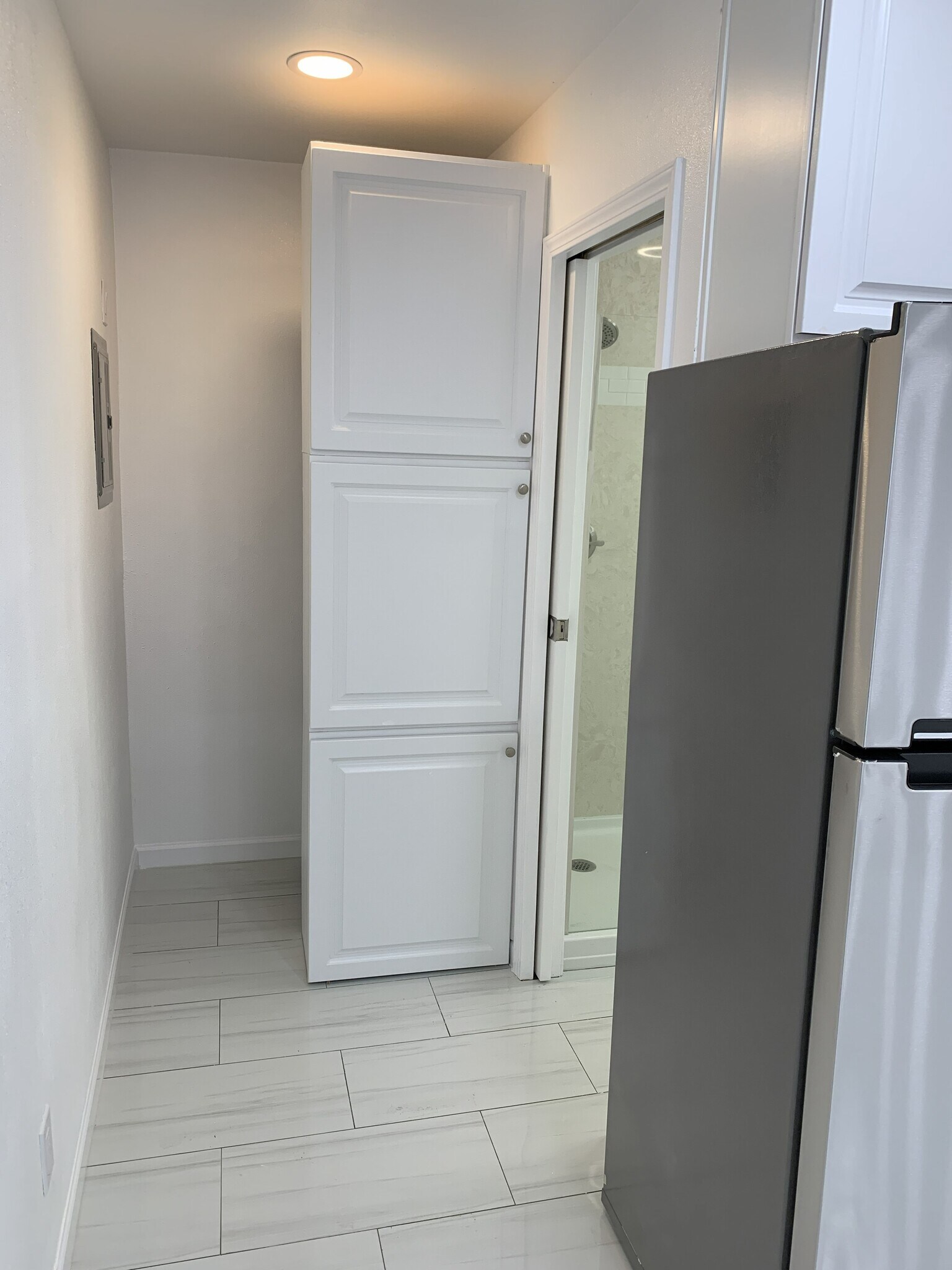 Building Photo - 2015 9th St