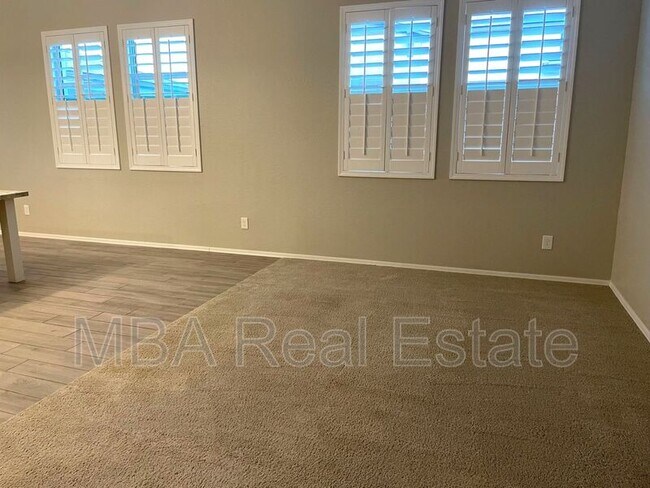 Building Photo - 14870 W Encanto Blvd