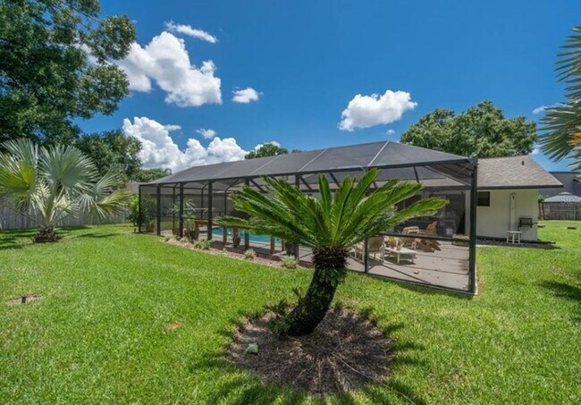 Building Photo - 3203 Stoneybrook Ln