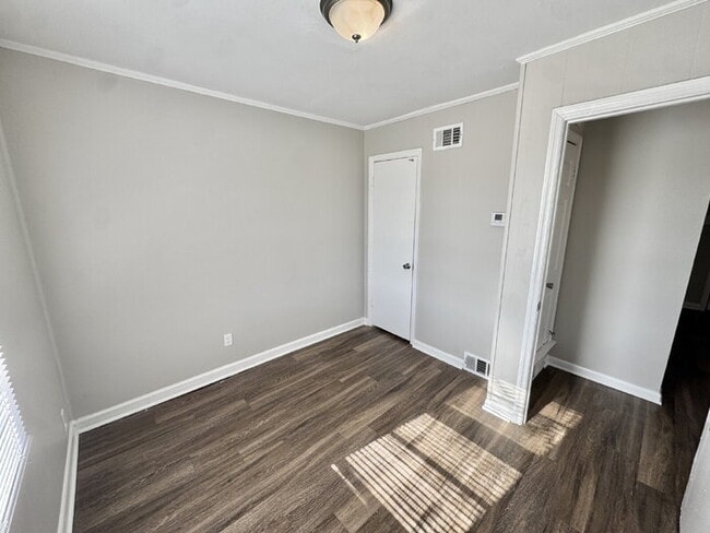 Building Photo - 2195 Cassie Ave