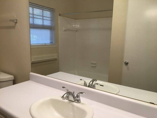 Building Photo - Coming Soon!