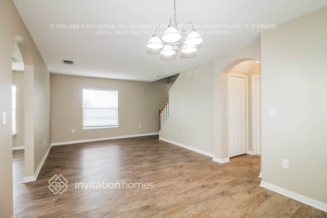 Building Photo - 17402 Garden Heath Ct