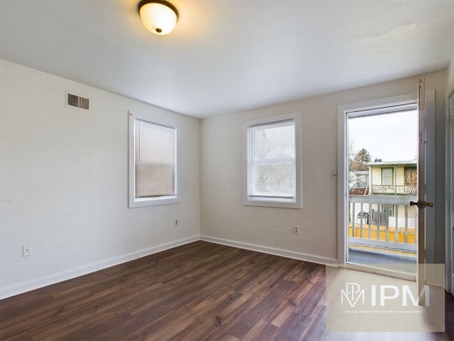 Building Photo - Spacious 4 Bedroom, 1 Bath Home in York, Pa!