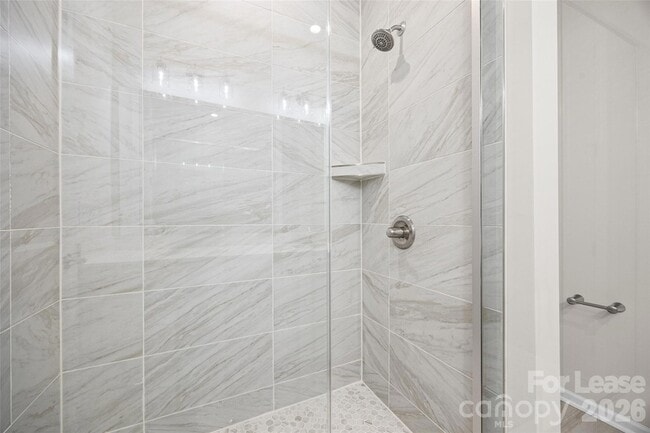Building Photo - 5640 Kingspan Dr