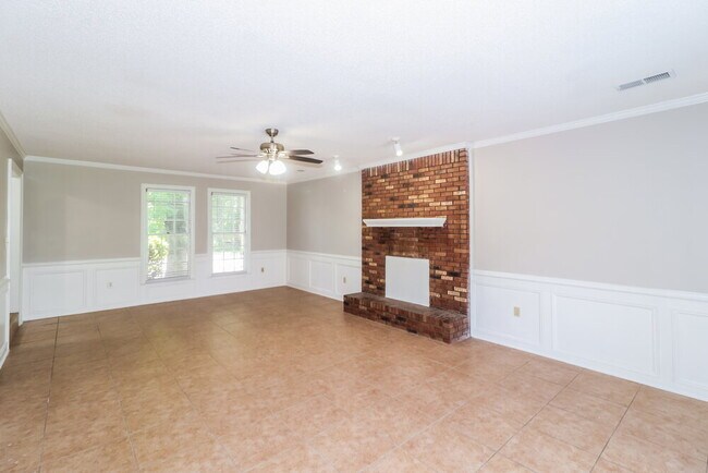 Building Photo - 57 S Sanga Rd