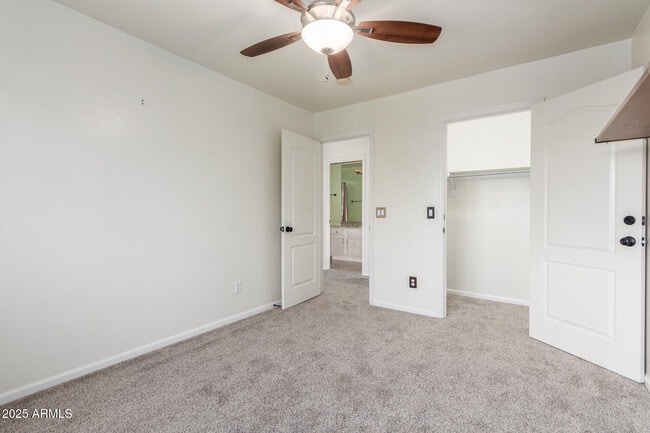 Building Photo - 2500 S Sunnyvale Ave