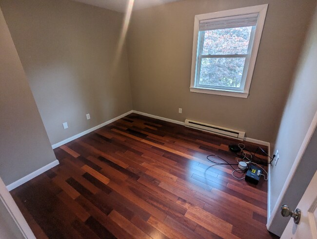 Building Photo - 2224 White Tail Ct