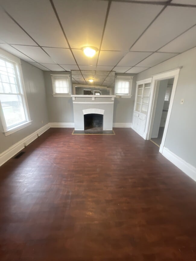 Building Photo - 7446 Liberty Ave