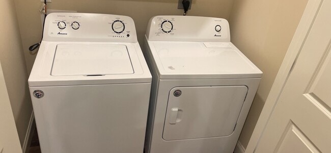 Building Photo - Keystone Condos