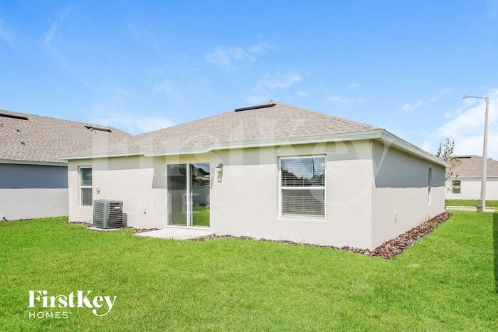 Building Photo - 706 Yeager Ct
