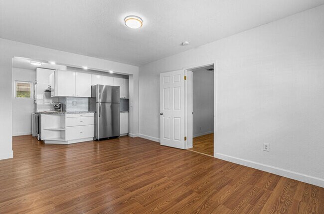 Building Photo - 2380 NE 15th Terrace