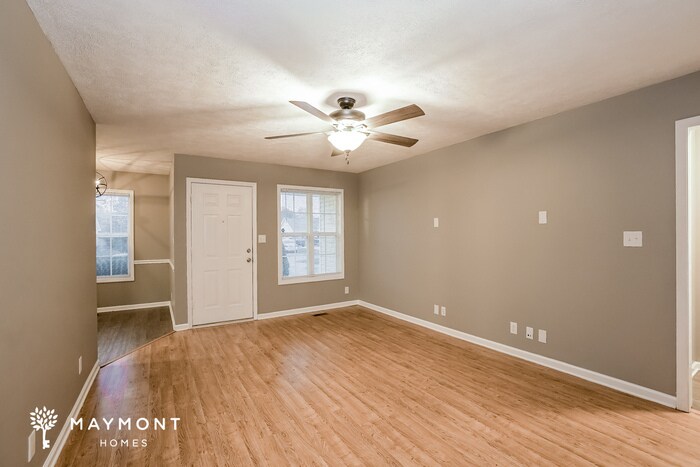 Building Photo - 451 Cranklen Cir