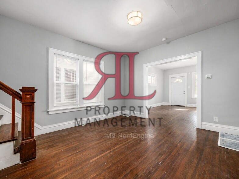 Building Photo - 1113 S 22nd St