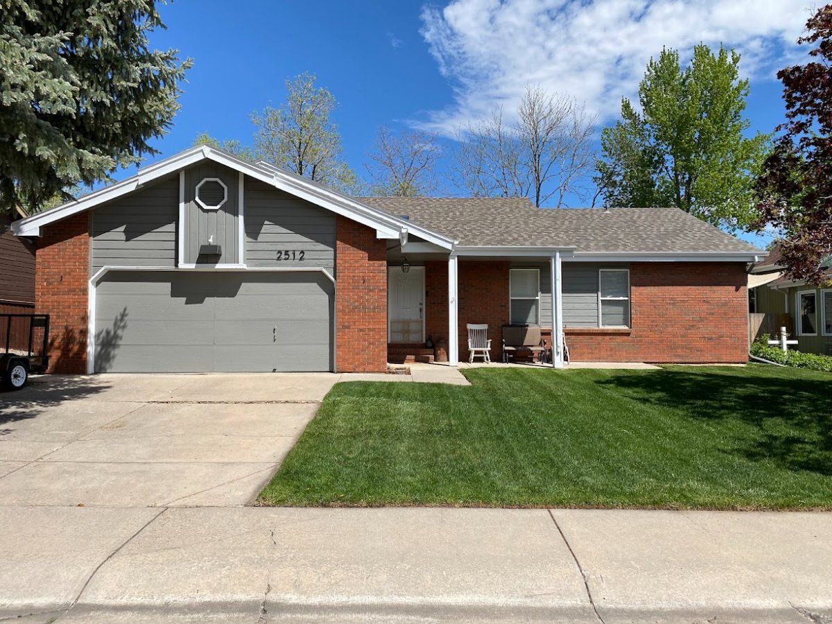 Building Photo - 2512 Hollingbourne Dr