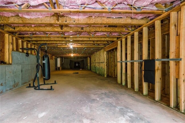 Building Photo - 105 Chablis Ct