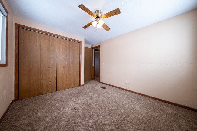 Building Photo - 408 Edgar Pl