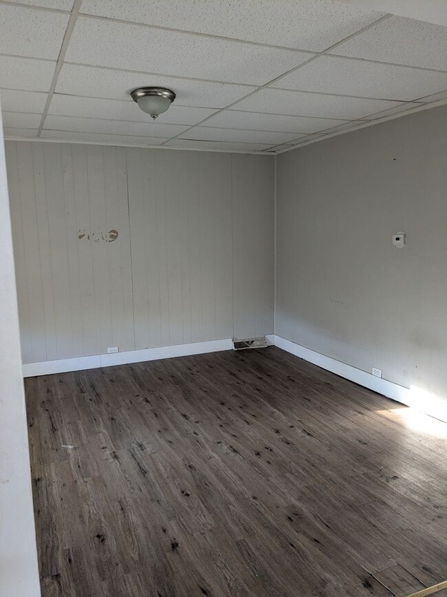 Building Photo - 3303 4th Ave