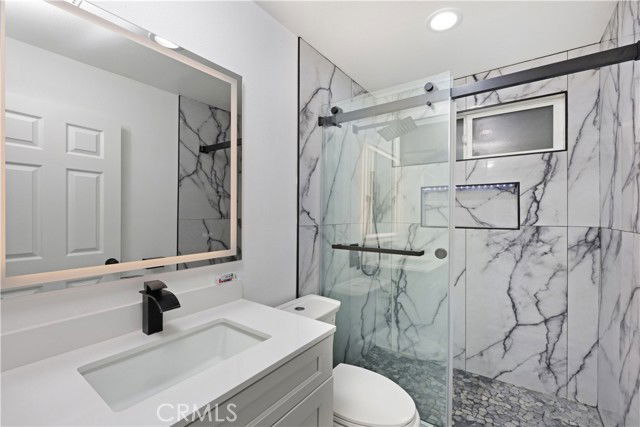 Building Photo - 8740 Byers St