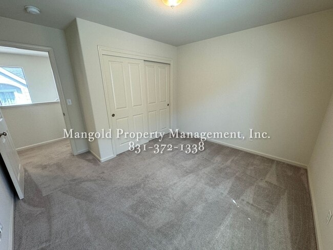 Building Photo - 3075cre