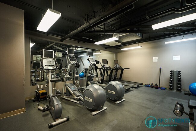 Building Photo - Hayes Valley: 1 Bed + Den @ The Hayes w/ Parking Included, Gym & Shared Roof Deck