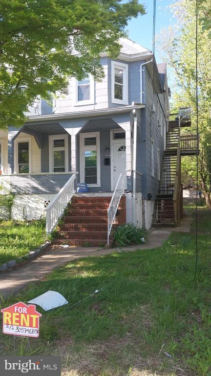 Building Photo - 2906 Grindon Ave