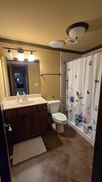 Bathroom - 3130 Aldridge Ct.