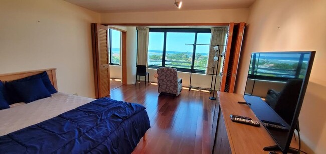 Building Photo - $2,850.00, Furnished, 850 Sft. 1-Bedroom/1...