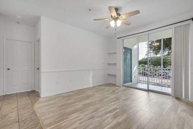 Building Photo - 8915 Legacy Ct