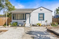 Building Photo - 2867 12th Ave N