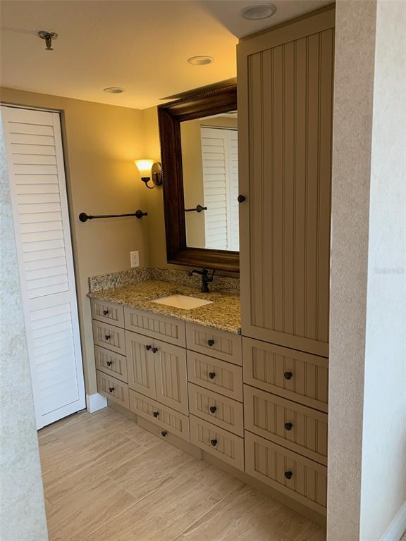 Building Photo - 6322 Palma Del Mar Blvd S