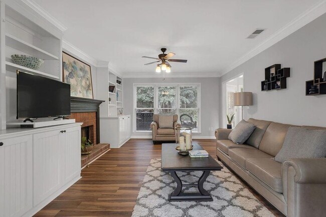Building Photo - 3247 Blackstone Run