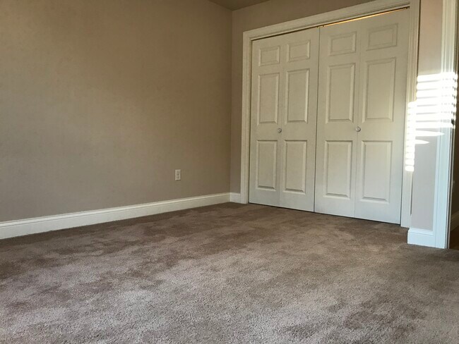Bedroom #1 with closet. - 110 Scenic Dr