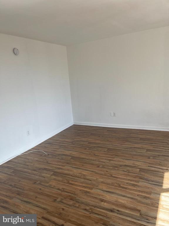 Building Photo - 950 25th St NW