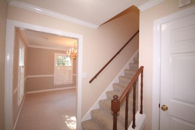 Building Photo - WONDERFUL 2-STORY HOME IN WALNUT CREEK *SP...